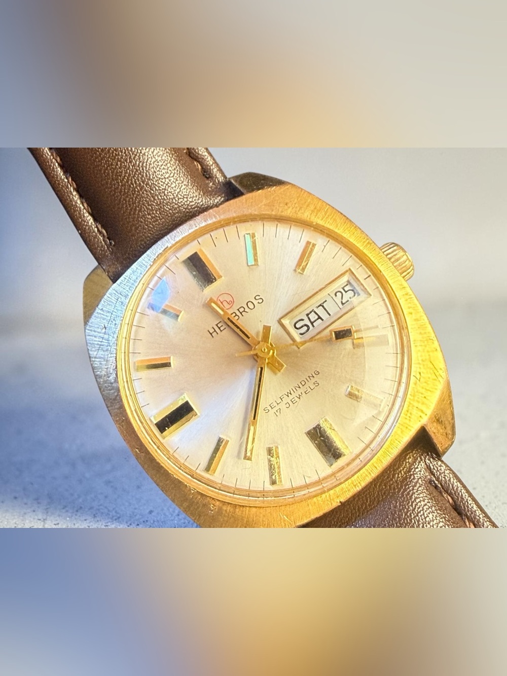 1970 vintage Helbros automatic men’s watch. Freshly serviced runs perfectly